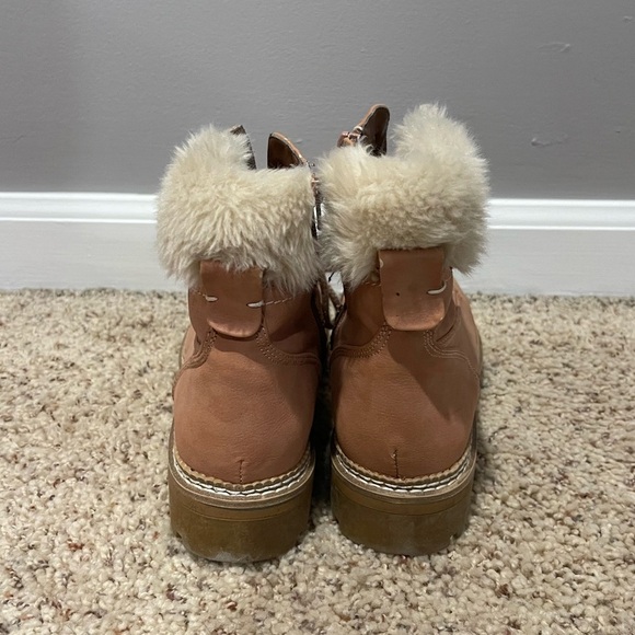 Steve Madden Alaska Boots - Picture 4 of 5